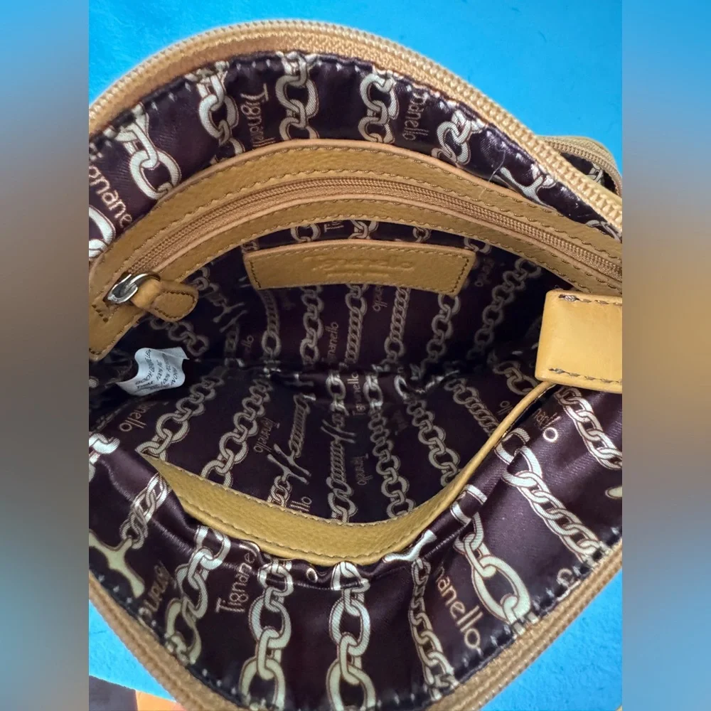 Tignanello Honey Leather Crossbody Bag - Picture 4 of 6